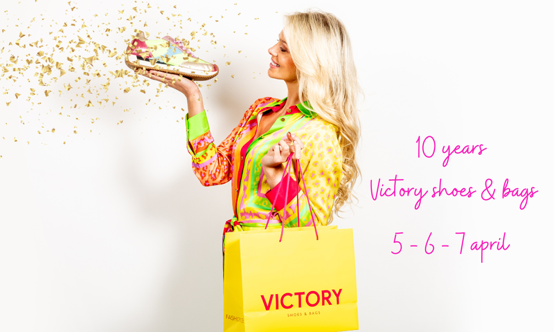 victoryshoesandbags-merkschoenen-damesschoen-herenschoen-webshop.png