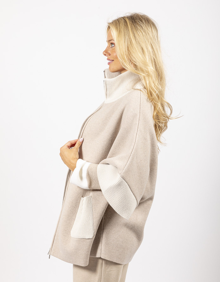 Anne Claire poncho beige