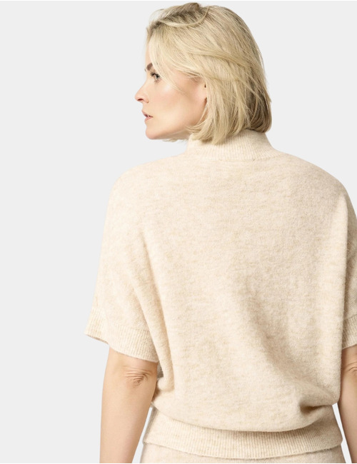 Aimee The Label korte mouw pull beige